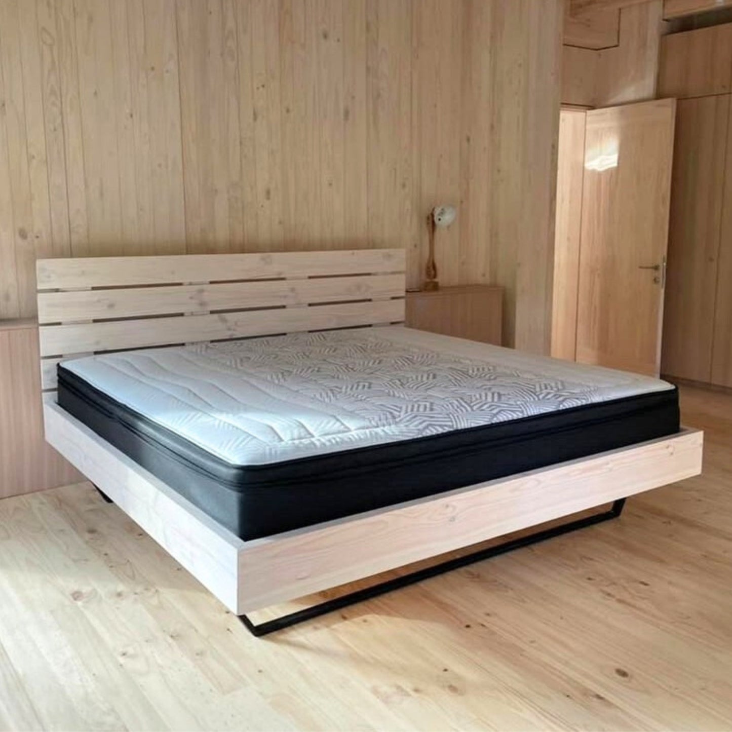 Cama RËFËL Albayalde Base Negra