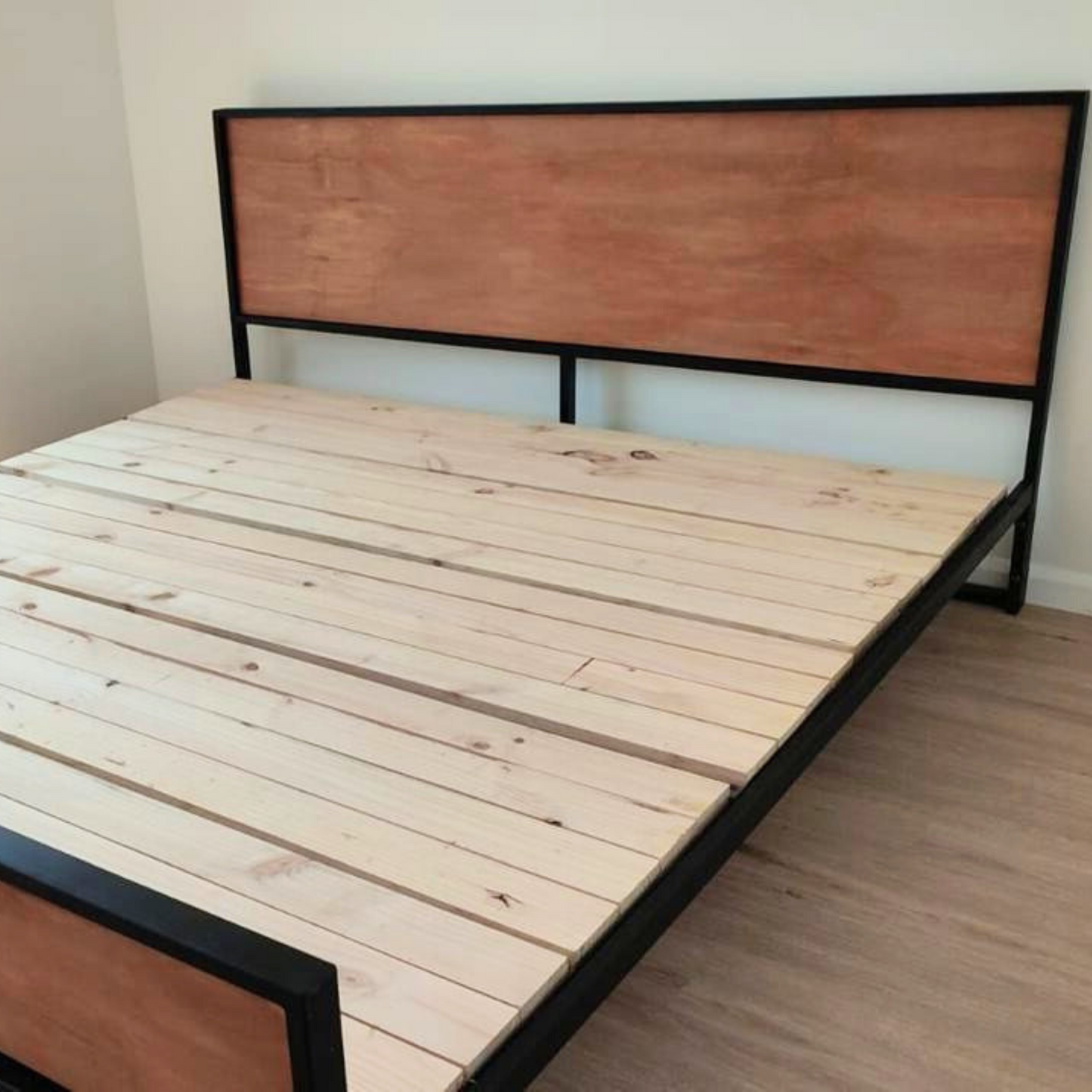 Cama ITA Caramelo