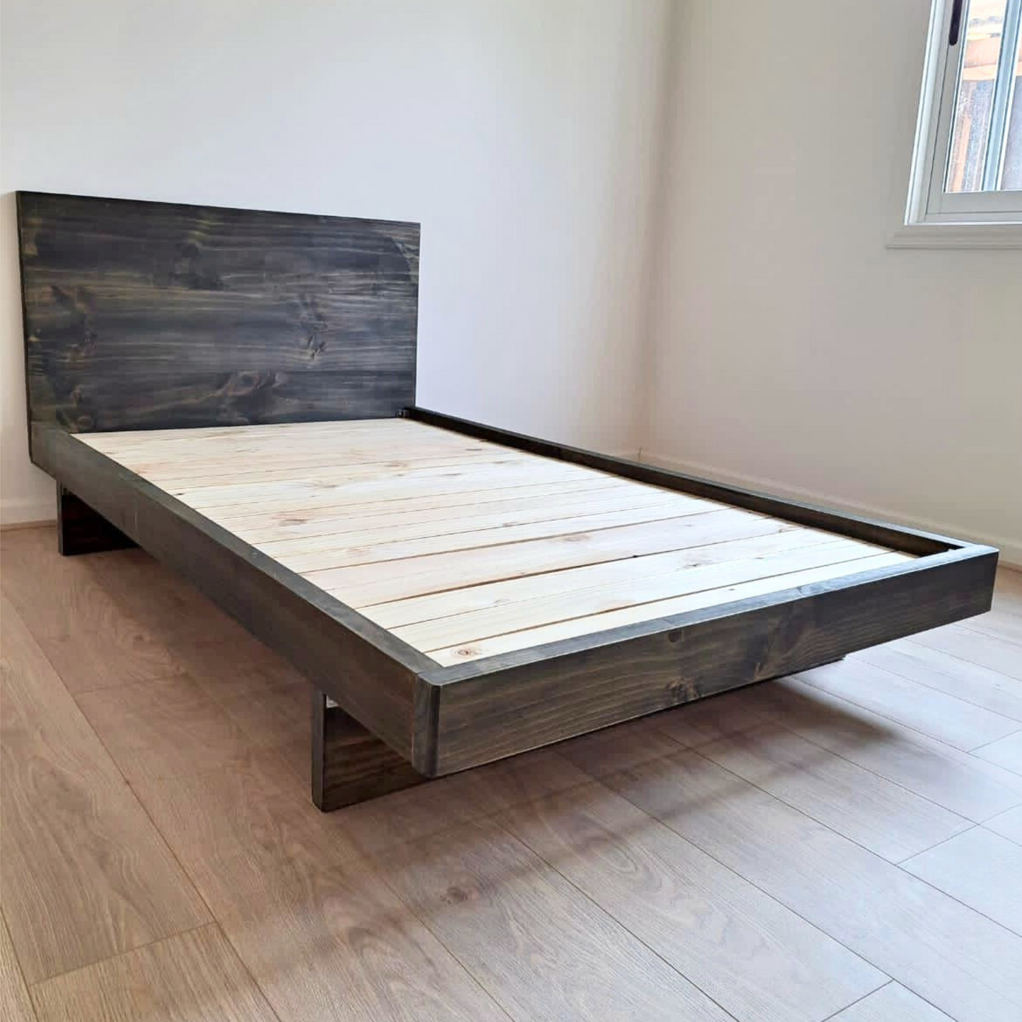 Cama OMI Carbonizado