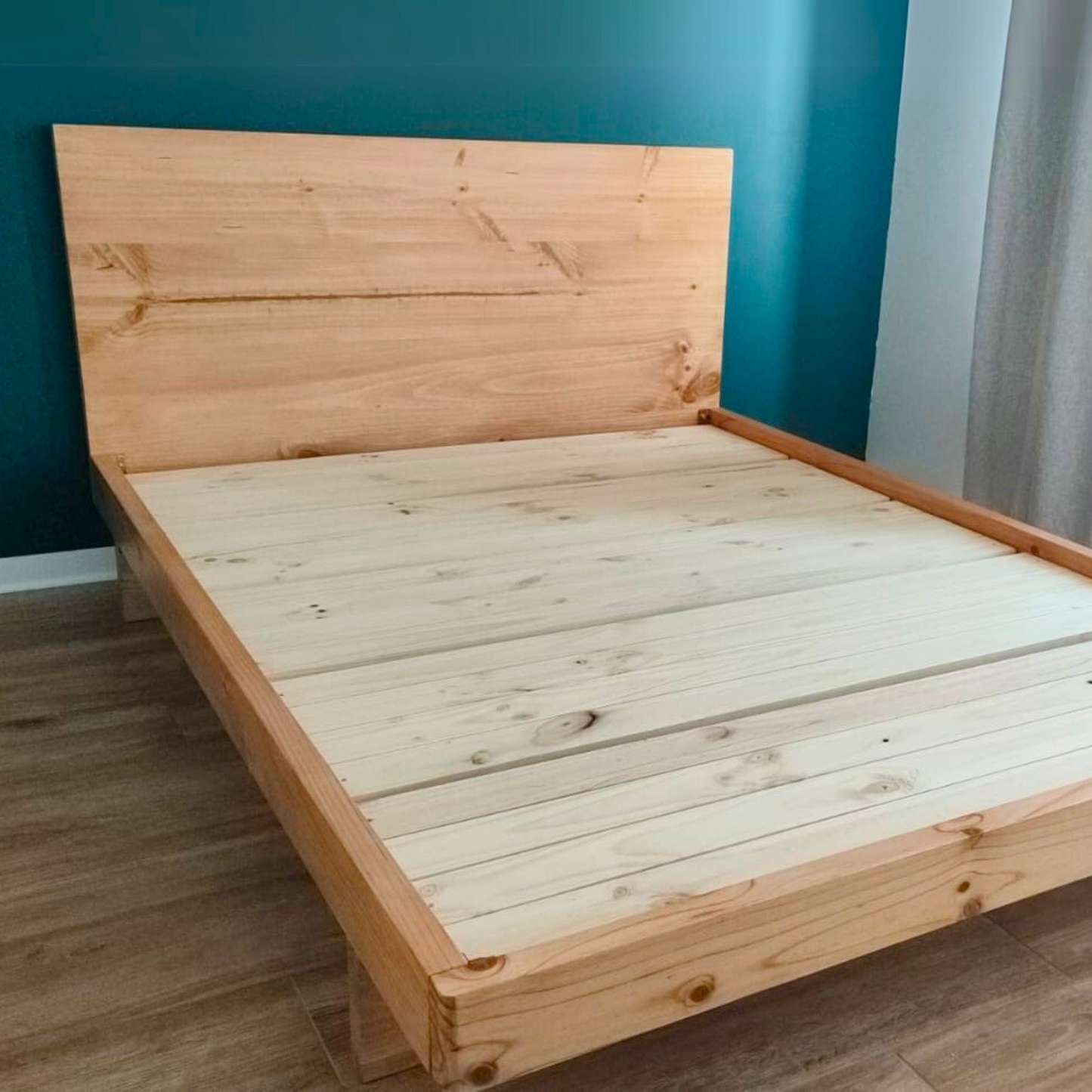 Cama OMI Castaño